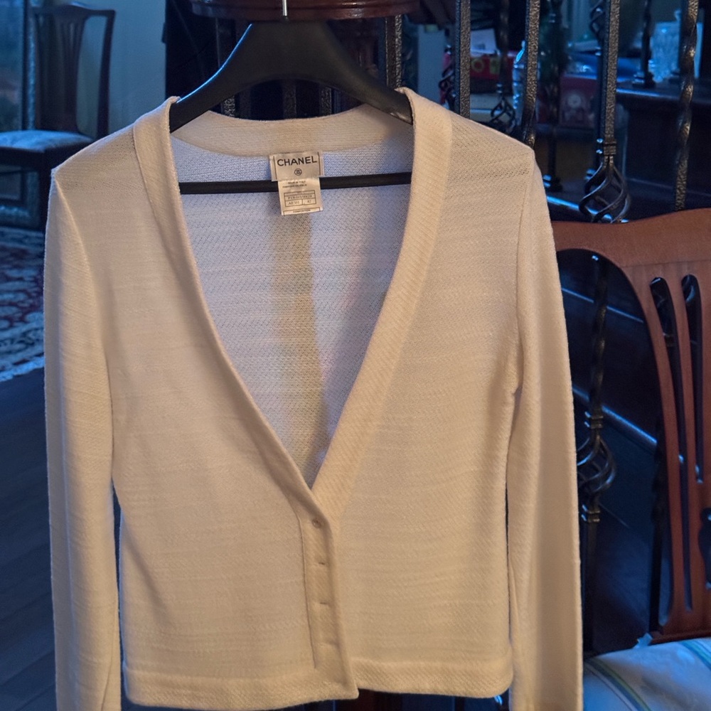 🍁SOLD🍁Chanel Cream Cardigan